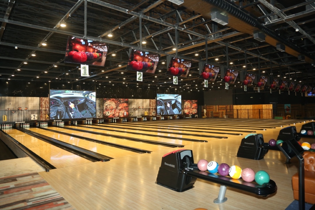Brunswick distributor - CSML India TORQ 03 bowling alley lanes, bowling balls 
