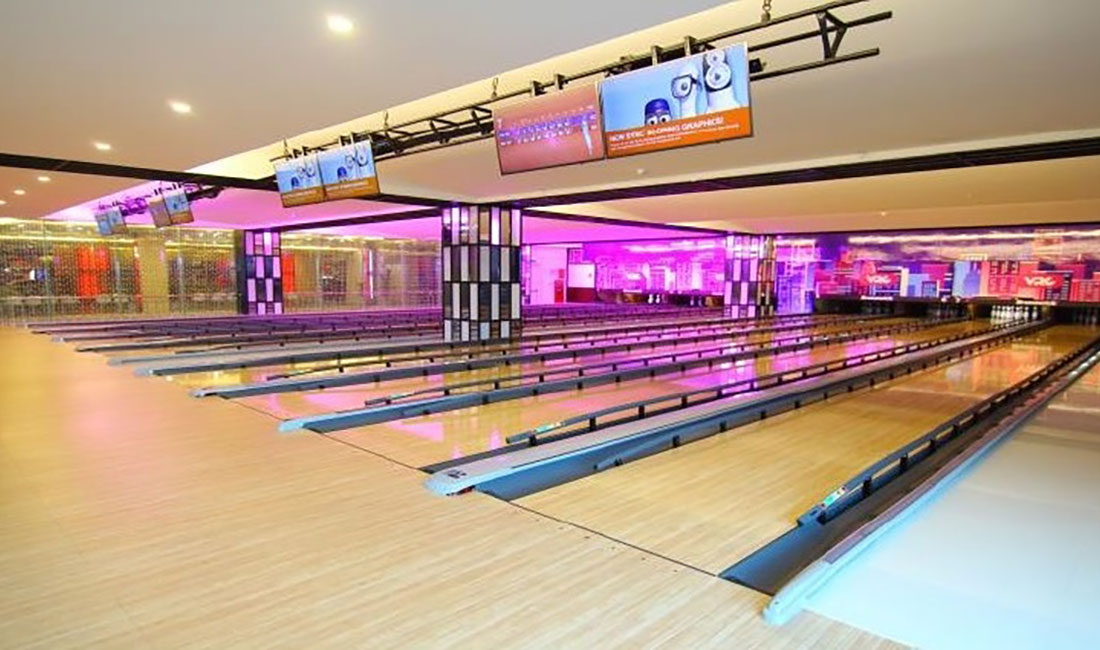 Brunswick distributor AMTECH Thailand Thonglor Tower Bangkok bowling alley lanes