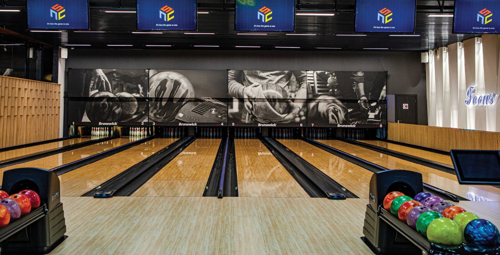 Brunswick distributor - LFR LLC Family Park Mall, Family Bowling bowling alley lanes