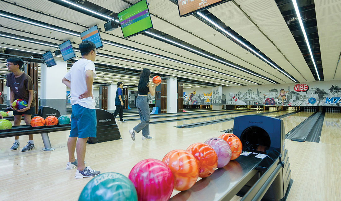 Brunswick distributor AMTECH - M7 Pro Bowling, Ho Chi Minh City, Vietnam - Image 4