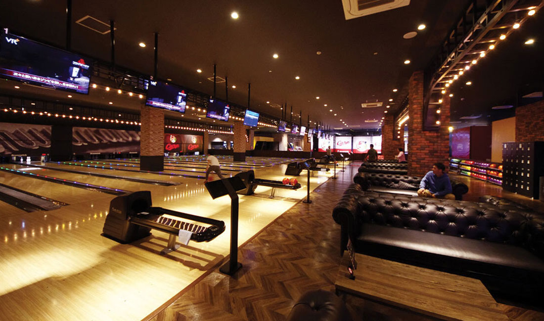Brunswick distributor Sunbridge Group - Plaza Capcom, Hiroshima, Japan - Image 4