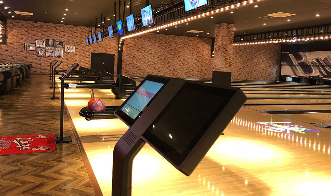 Brunswick distributor Sunbridge Group - Plaza Capcom, Hiroshima, Japan - Image 2