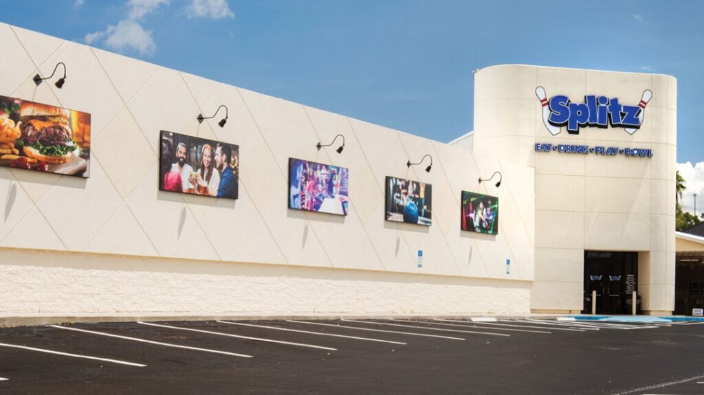 Splitz of Orange Park bowling center in Jacksonville, Florida - Brunswick Bowling
